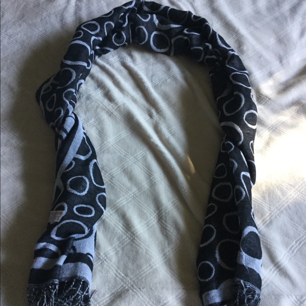 Pashmina scarf